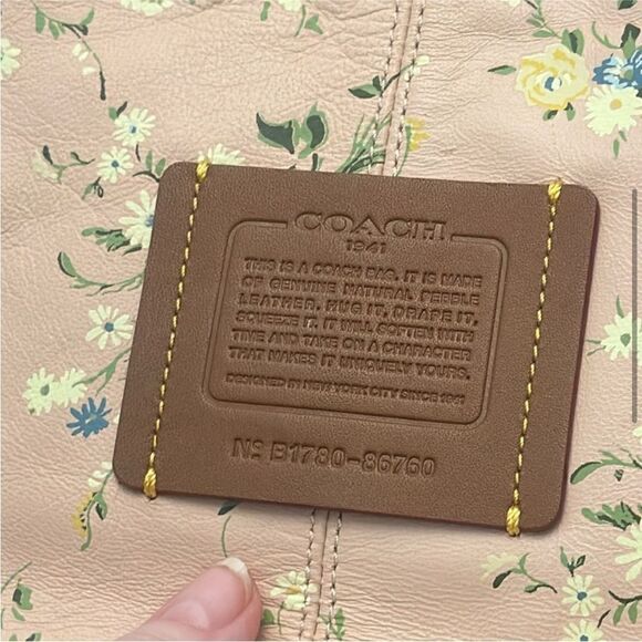 COACH 1941 BANDIT HOBO 39 LEATHER 86760 HANGTAG & BAG INSERT CHALK BRASS OXBLOOD - Picture 5 of 17